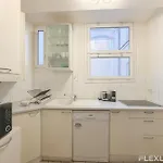 Room In Apartment In The Heart Of Paris Cultural